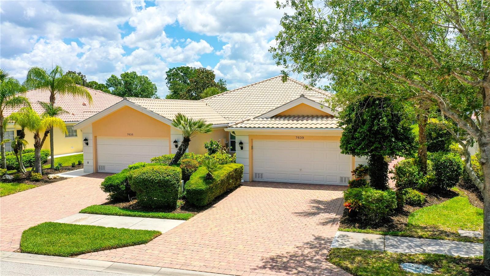 Image 6 of 67 For 7639 Pesaro Drive