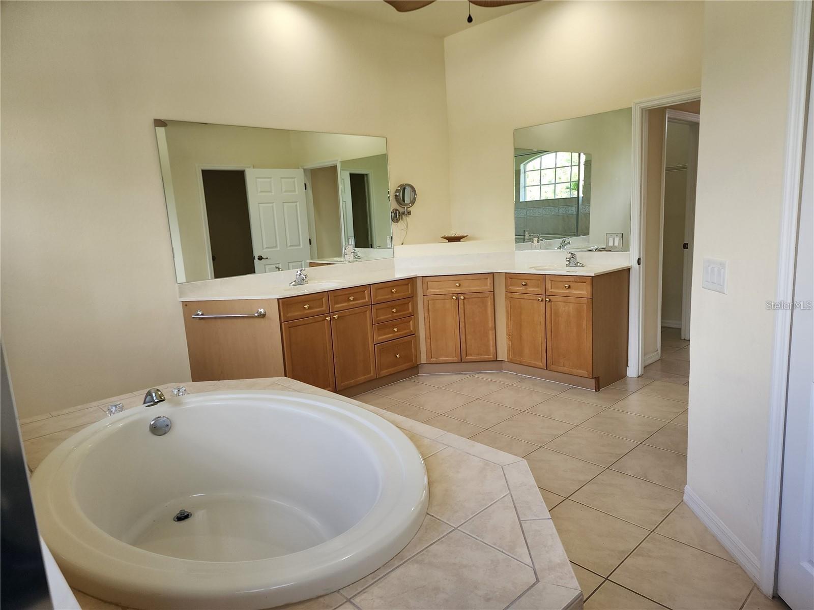 Image 14 of 17 For 14978 San Domingo Boulevard