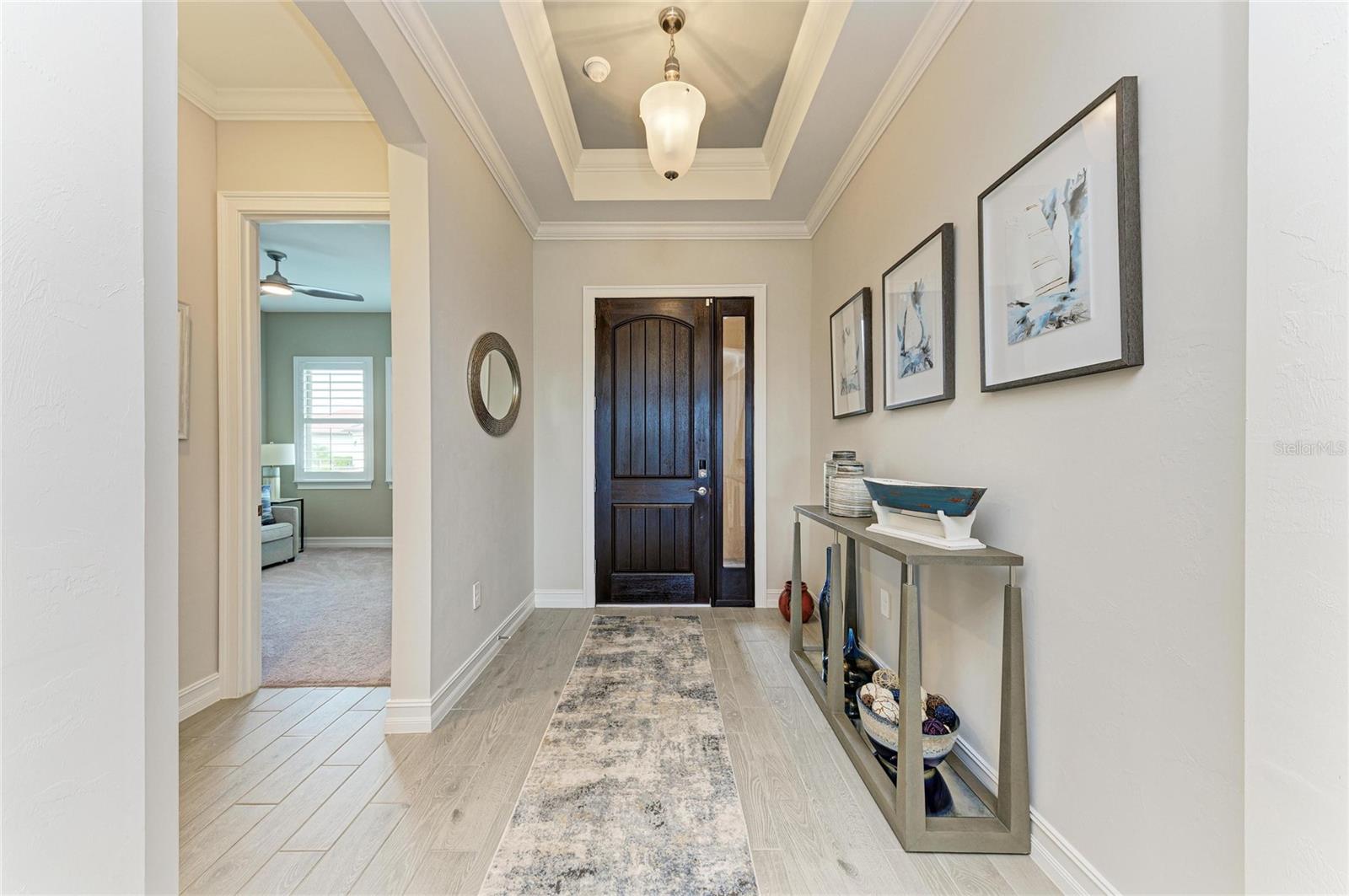 Image 11 of 100 For 629 Maraviya Boulevard