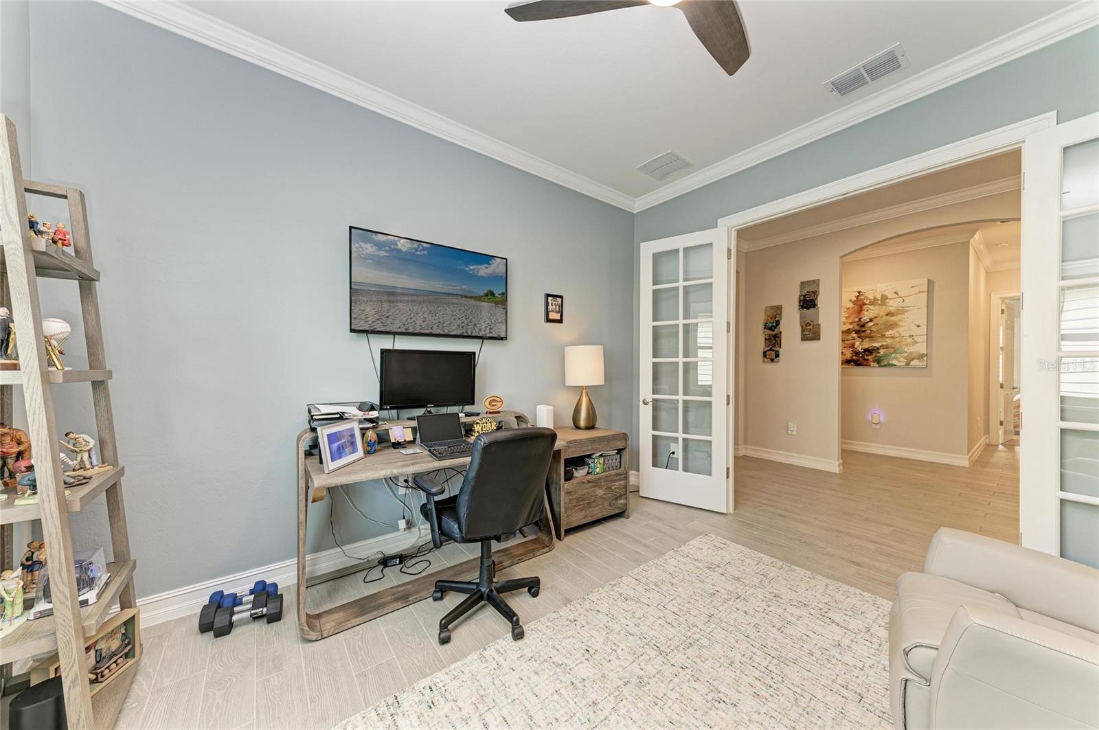 Image 54 of 100 For 629 Maraviya Boulevard