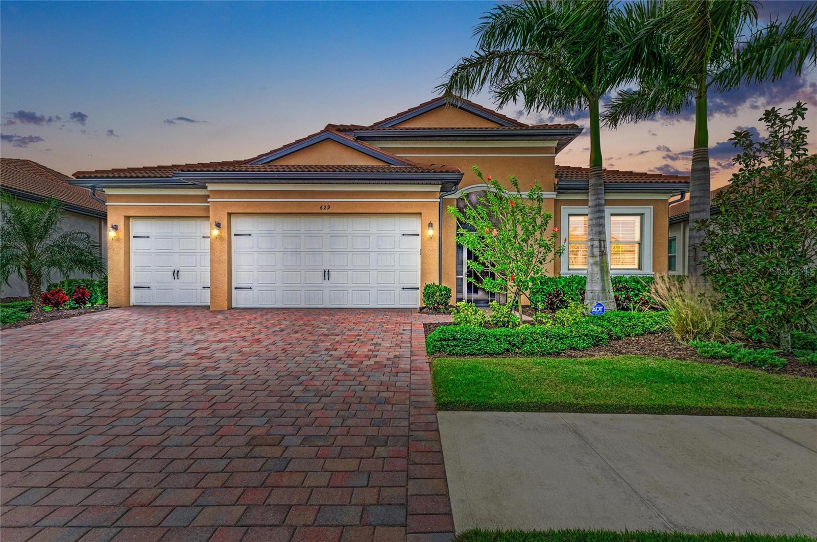 Image 71 of 100 For 629 Maraviya Boulevard