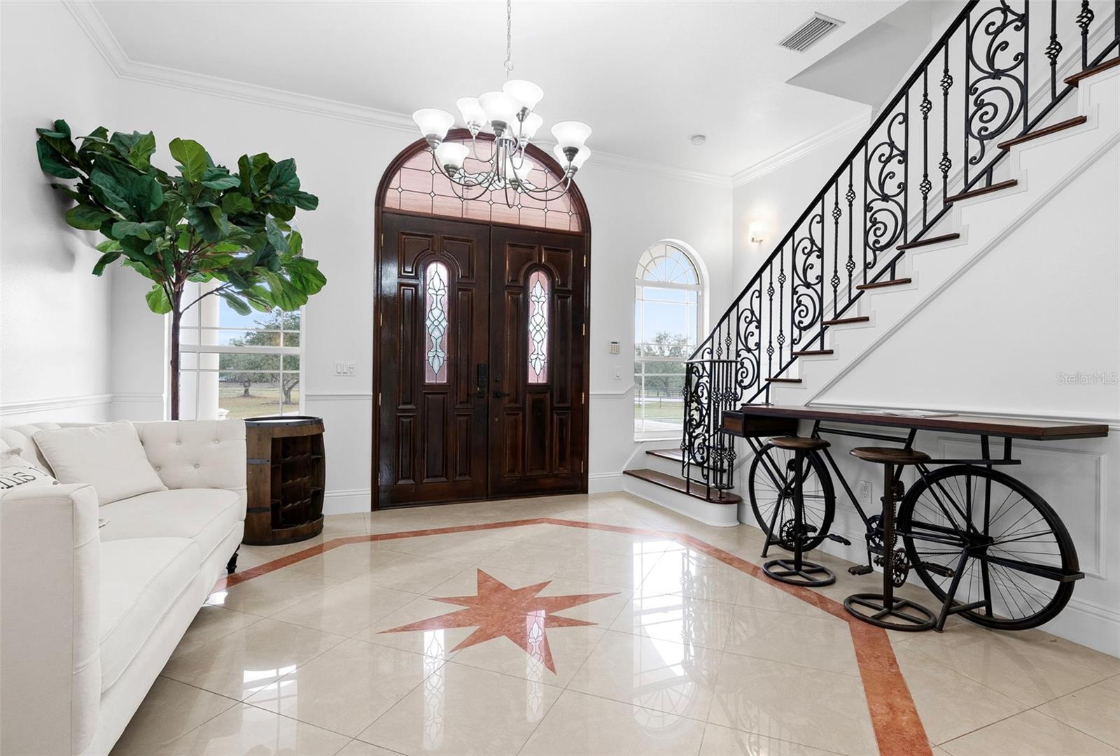 Image 11 of 95 For 1450 Bern Creek Loop