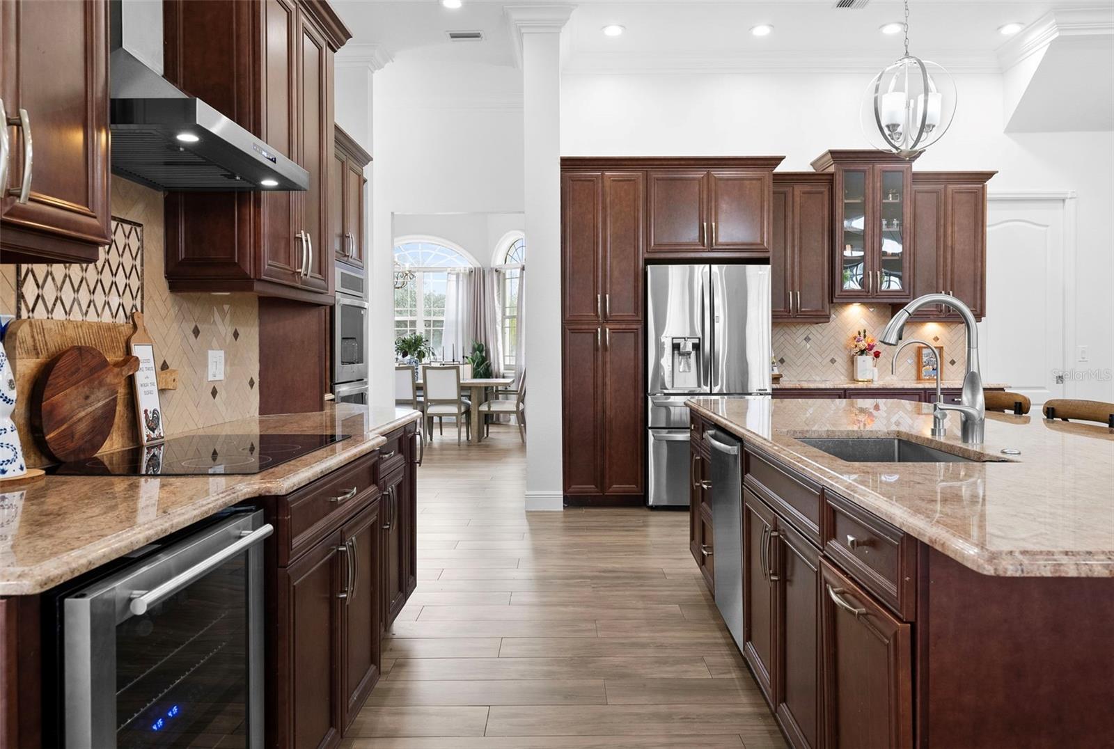 Image 24 of 95 For 1450 Bern Creek Loop