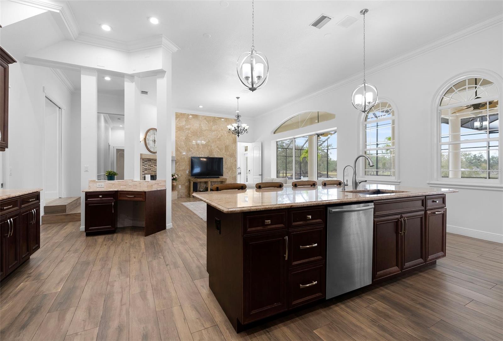 Image 25 of 95 For 1450 Bern Creek Loop