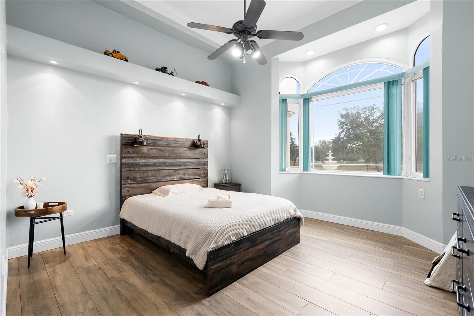 Image 55 of 95 For 1450 Bern Creek Loop