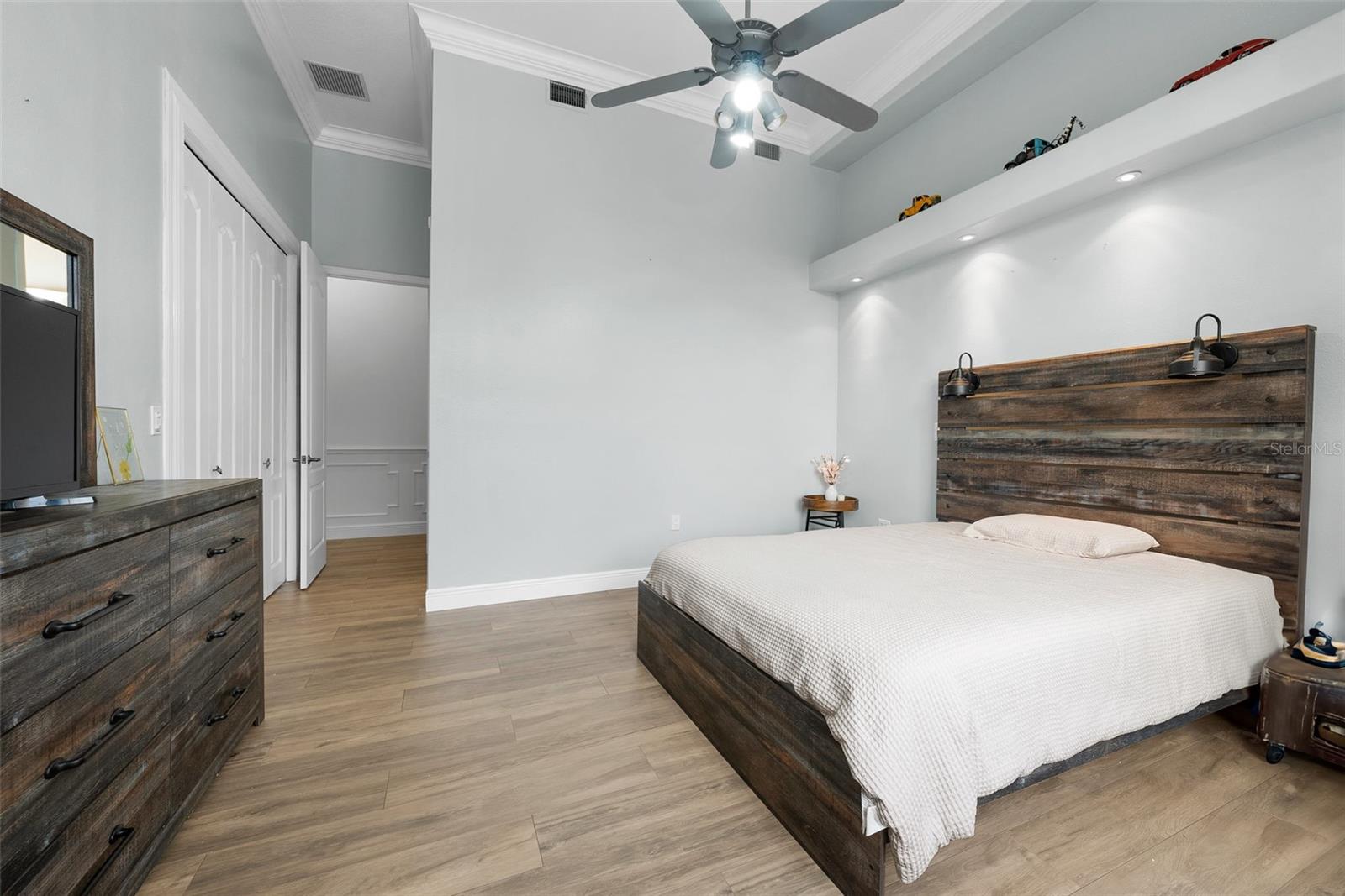 Image 56 of 95 For 1450 Bern Creek Loop