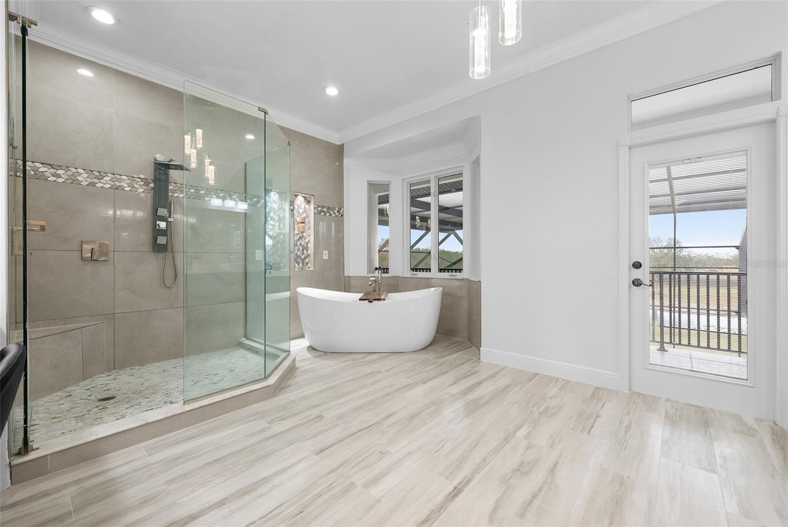 Image 80 of 95 For 1450 Bern Creek Loop