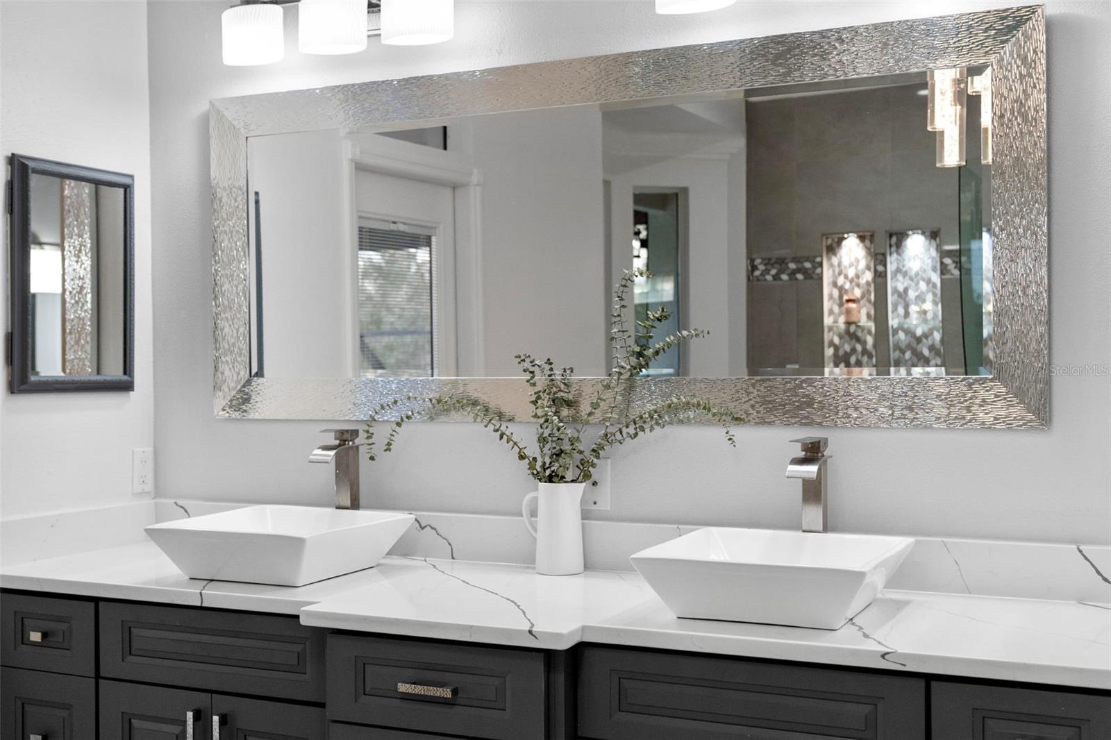 Image 85 of 95 For 1450 Bern Creek Loop