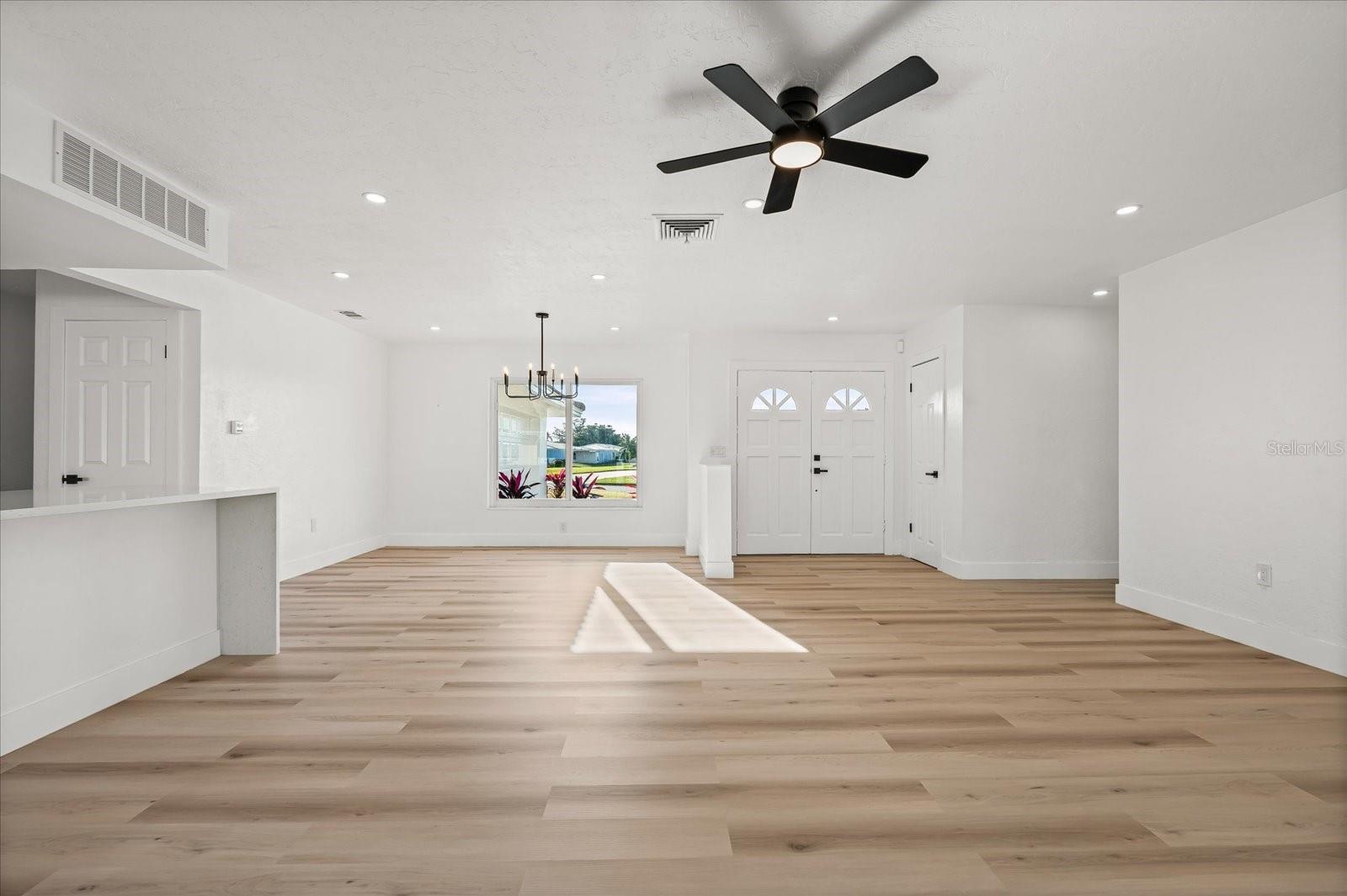 Image 16 of 33 For 3535 Village Green Drive