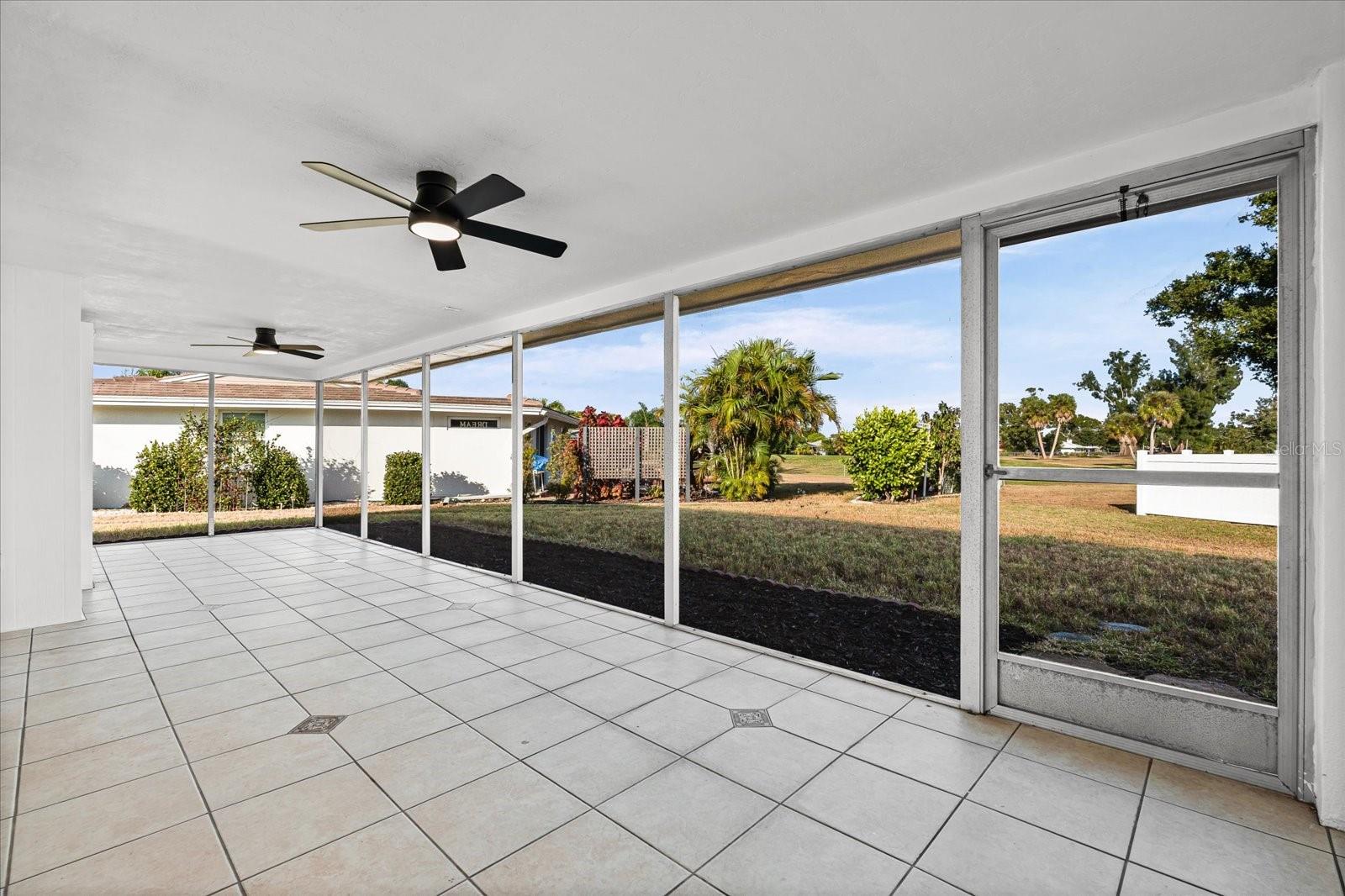 Image 27 of 33 For 3535 Village Green Drive