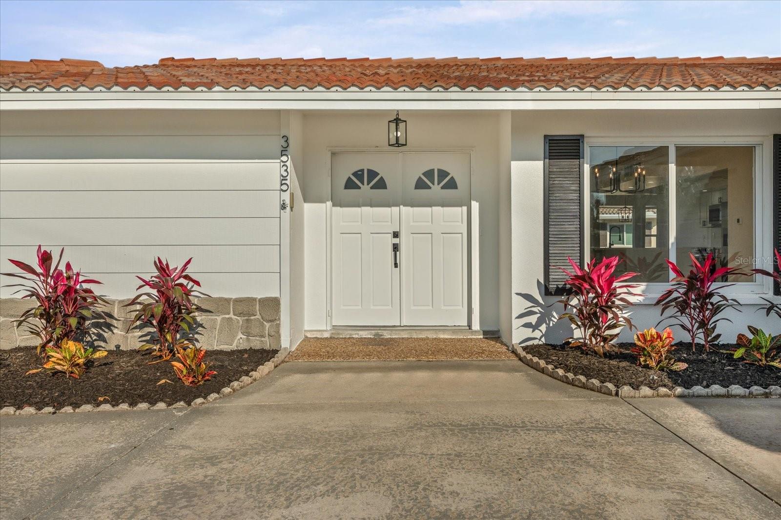 Image 7 of 33 For 3535 Village Green Drive