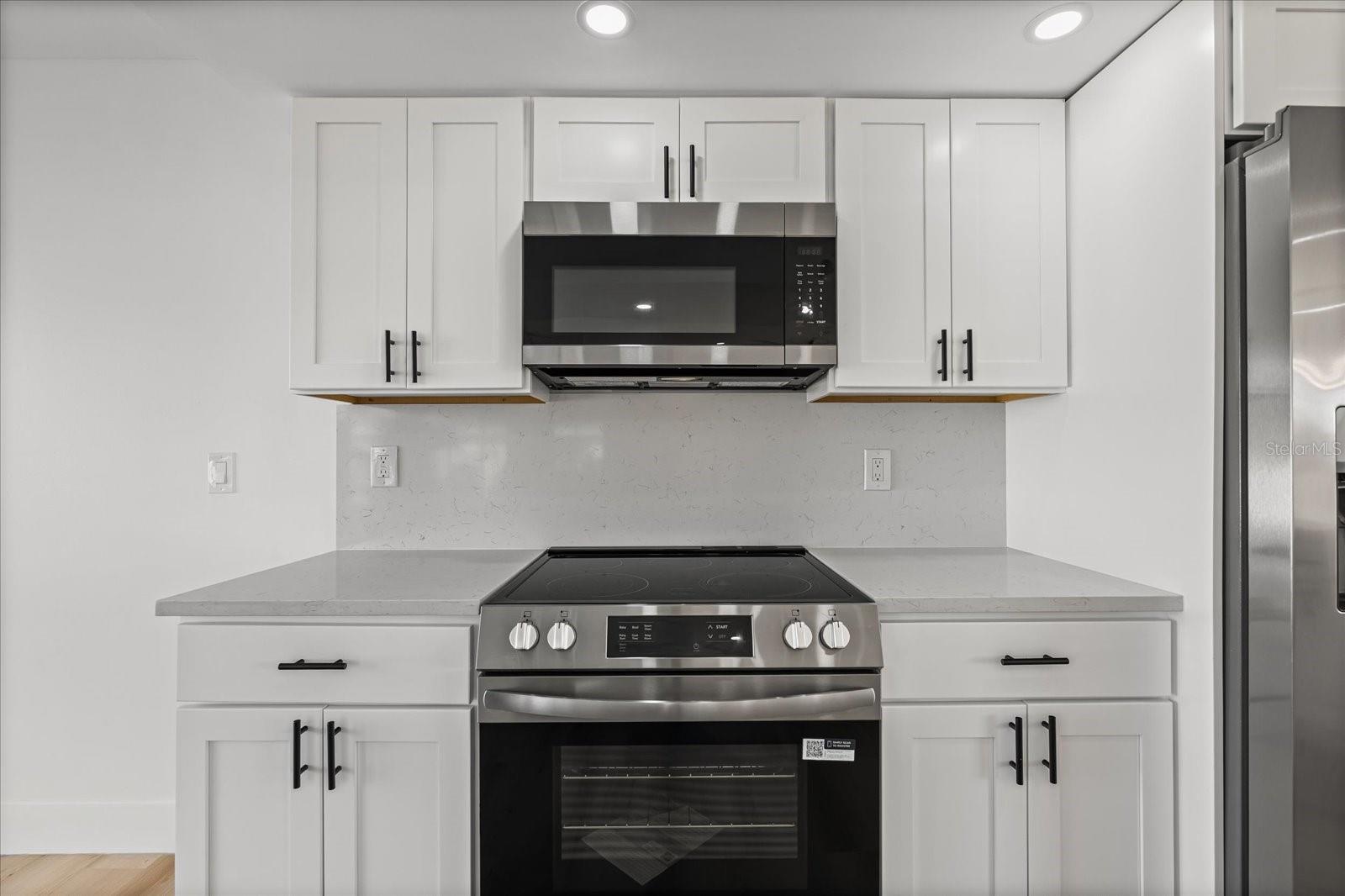 Image 8 of 33 For 3535 Village Green Drive