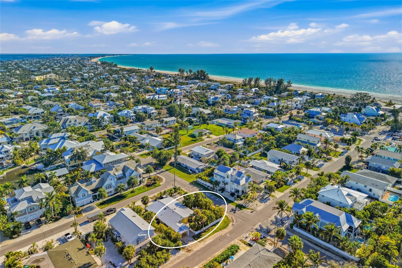 Image 26 of 34 For 301 Palm Avenue