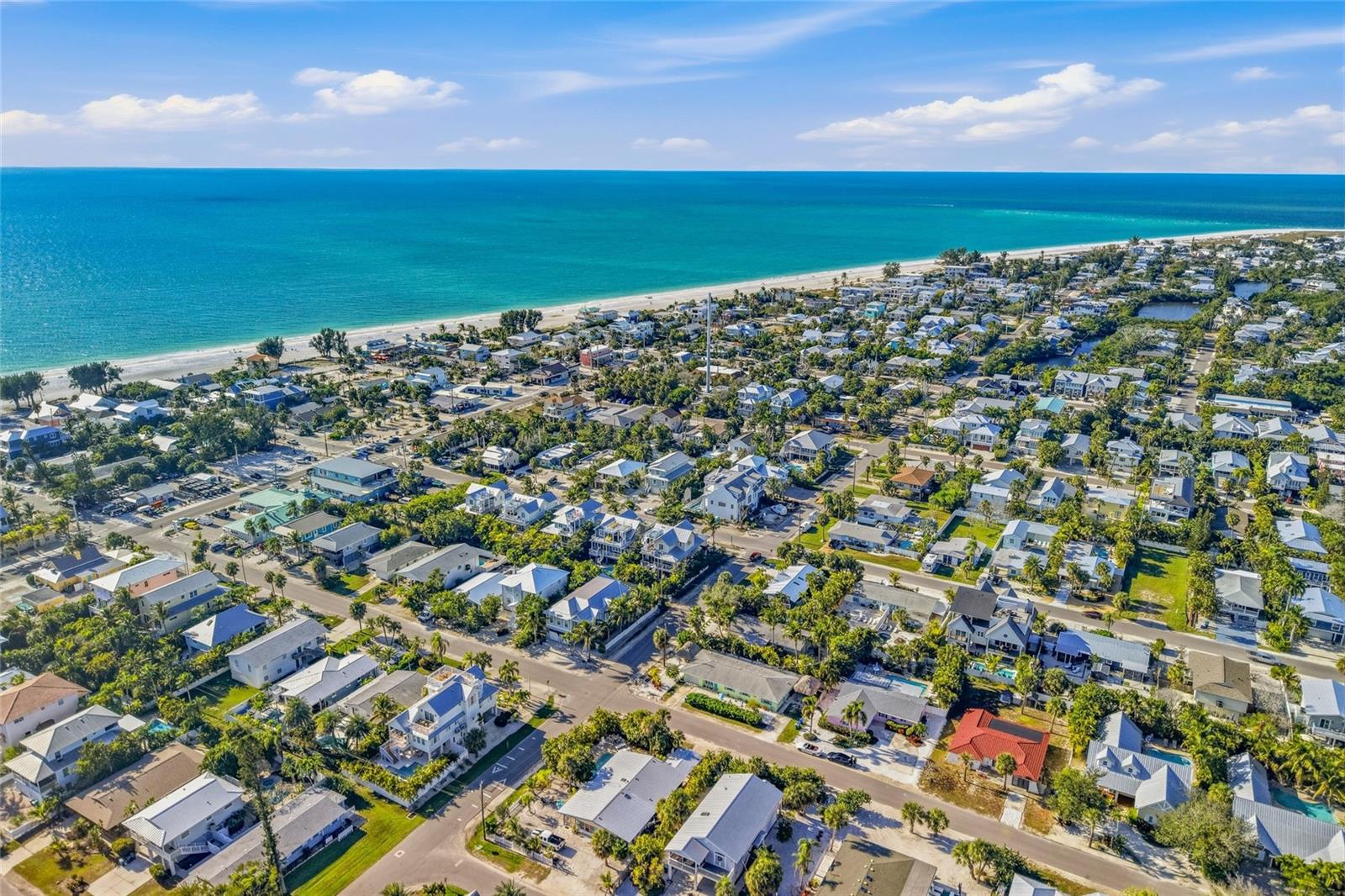 Image 28 of 34 For 301 Palm Avenue