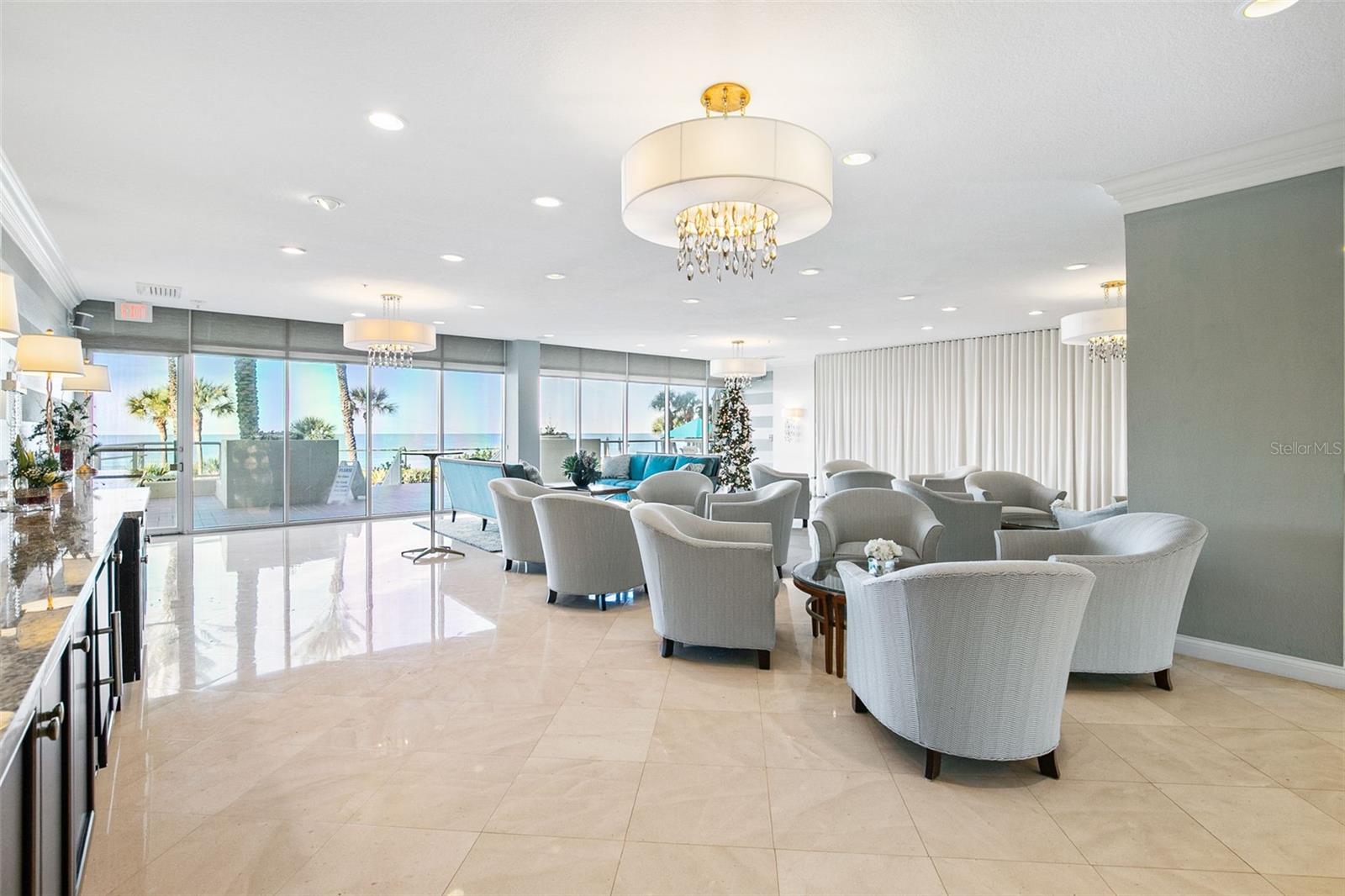 Image 30 of 37 For 1800 Benjamin Franklin Drive B1007