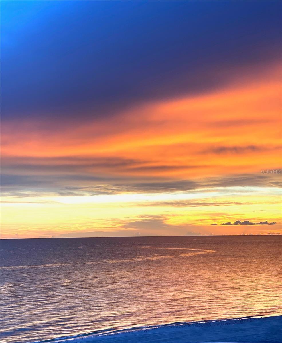 Image 34 of 37 For 1800 Benjamin Franklin Drive B1007