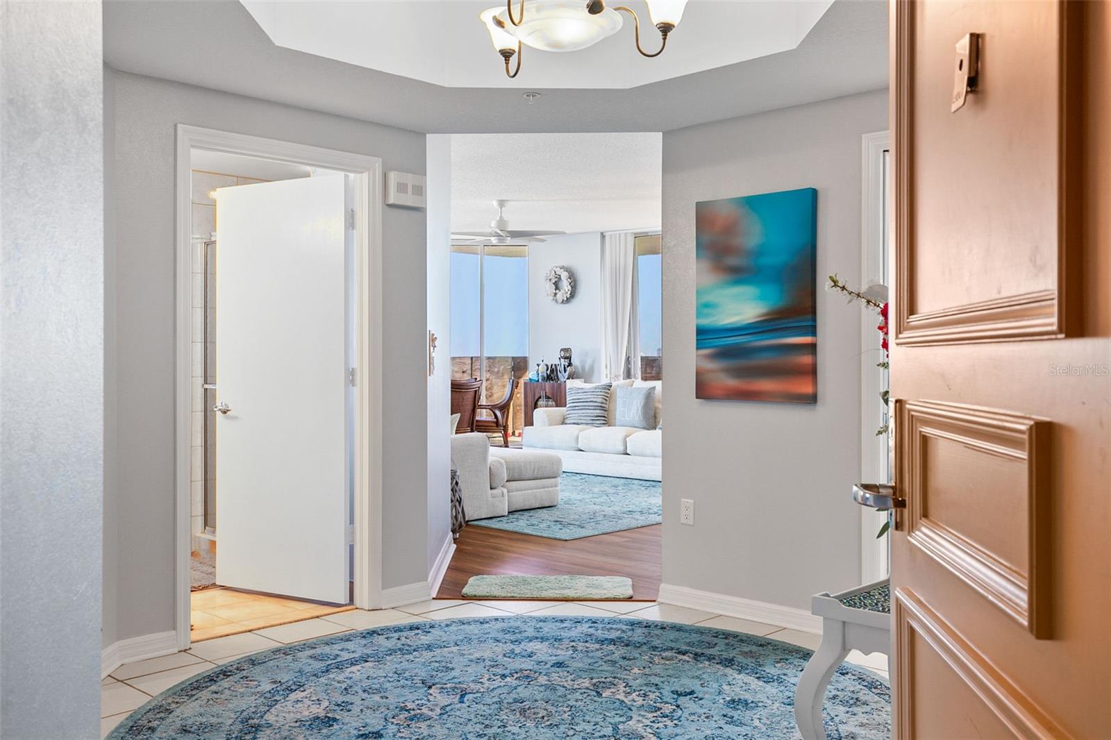 Image 7 of 37 For 1800 Benjamin Franklin Drive B1007