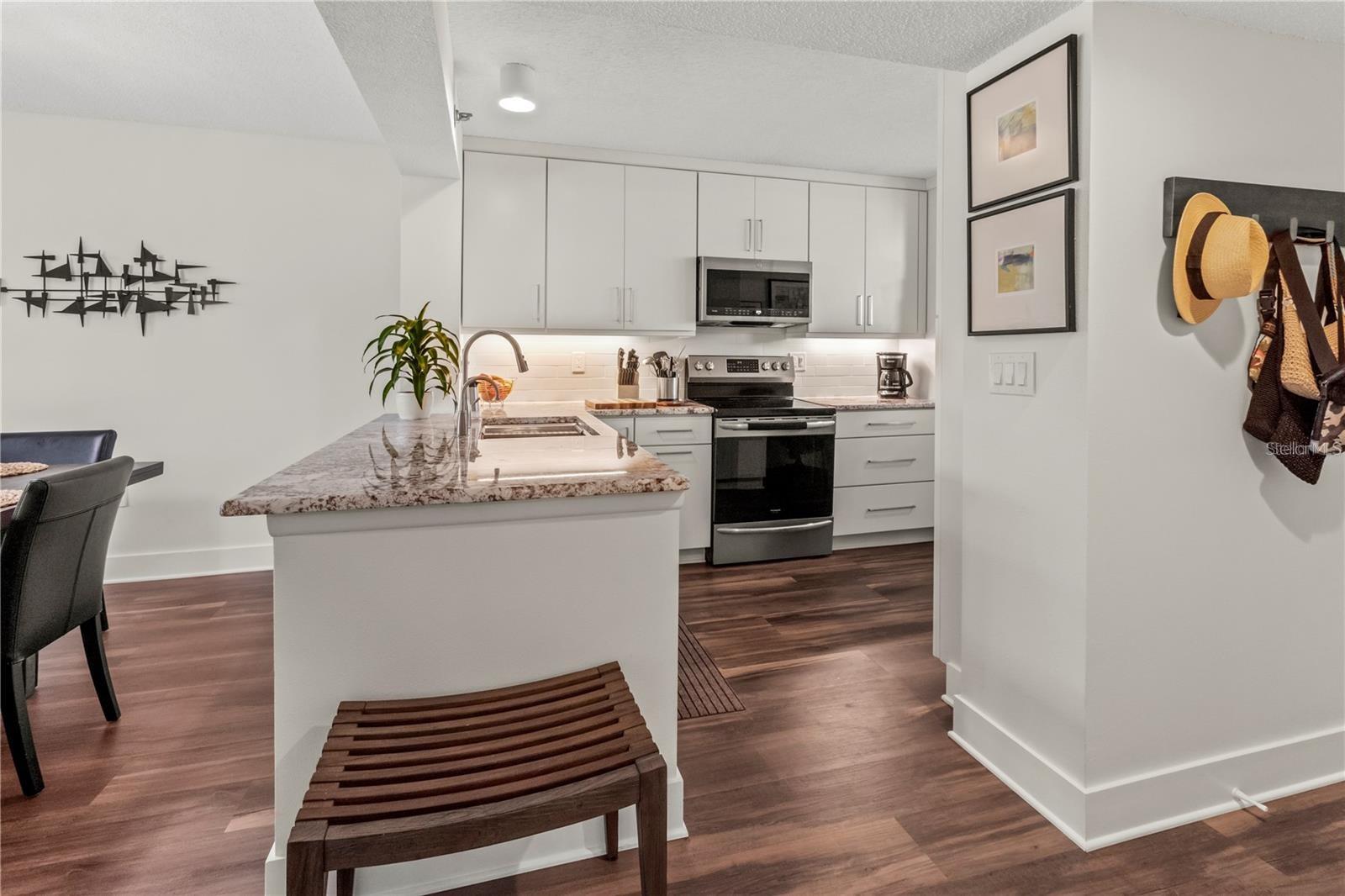 Image 18 of 41 For 4460 Fairways Boulevard 107