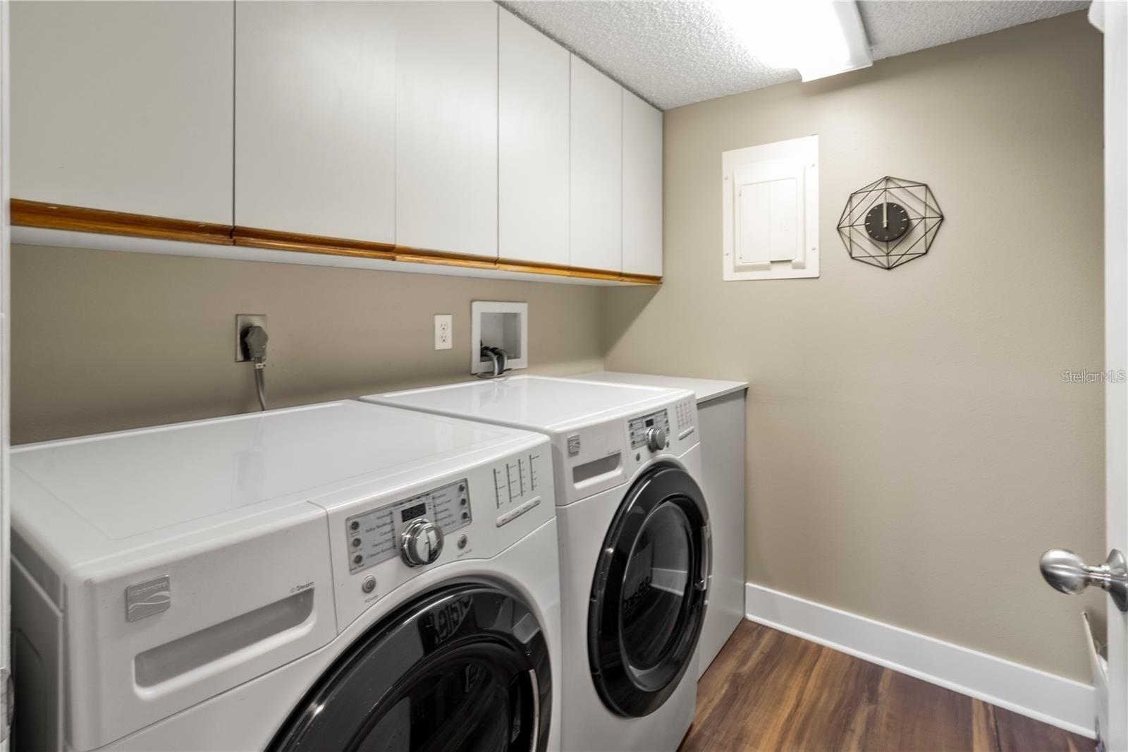 Image 20 of 41 For 4460 Fairways Boulevard 107