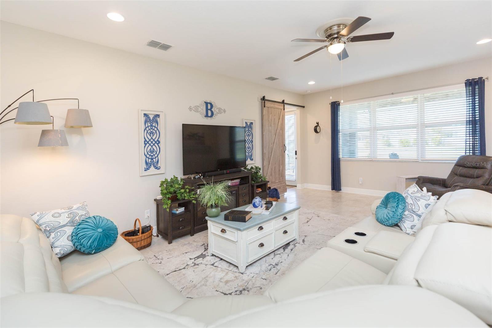 Image 11 of 40 For 16130 Monterey Greens Circle