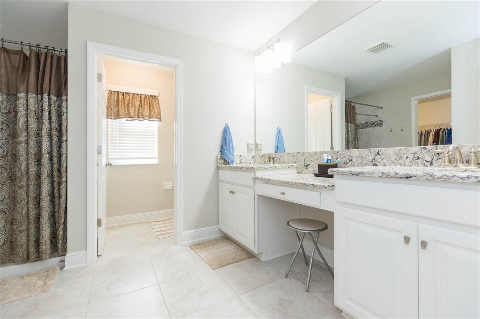 Image 21 of 40 For 16130 Monterey Greens Circle