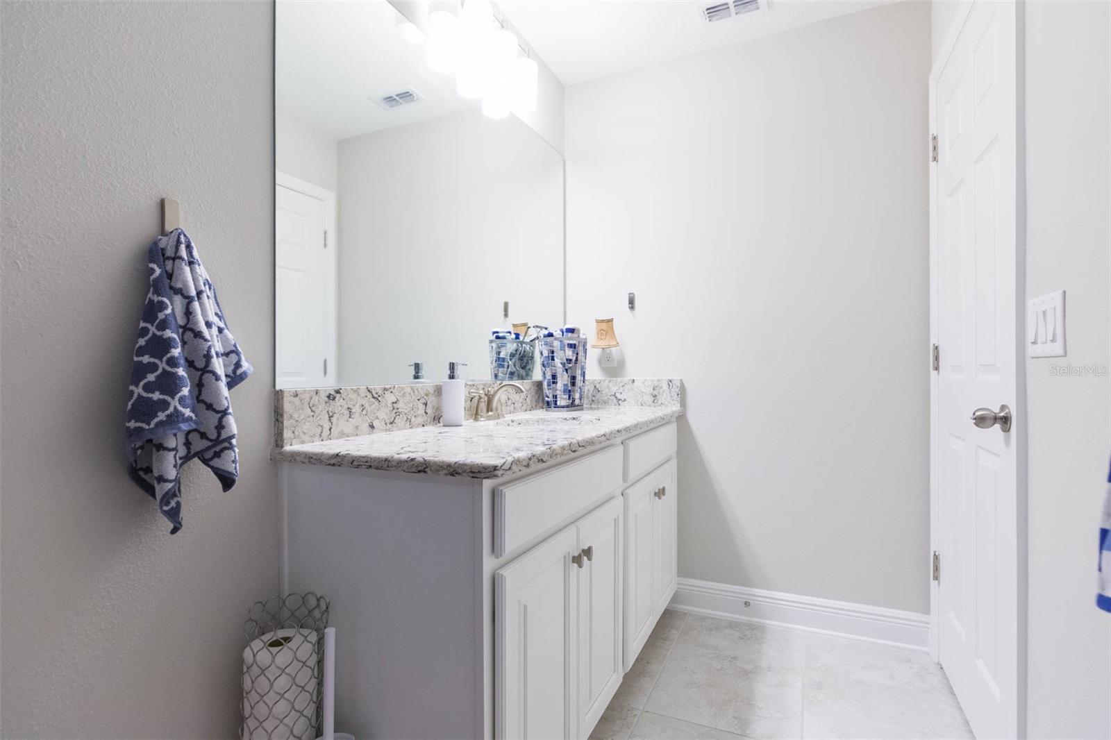 Image 26 of 40 For 16130 Monterey Greens Circle