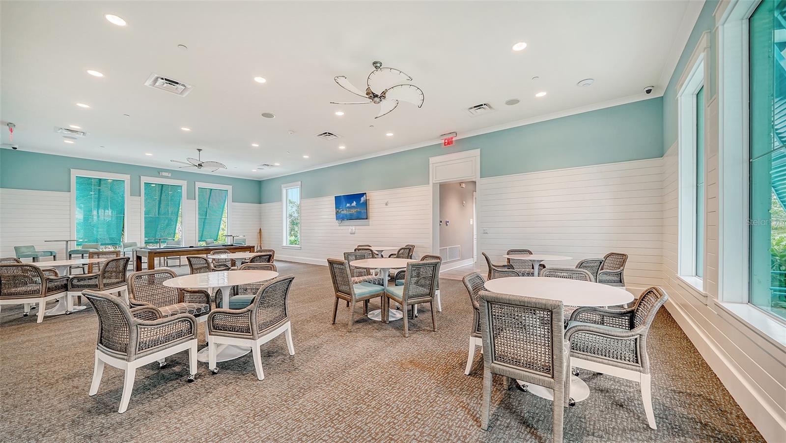 Image 49 of 60 For 10105 Canaveral Circle