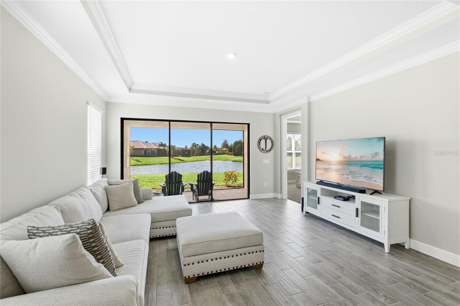 Image 14 of 78 For 10414 Inglenook Terrace