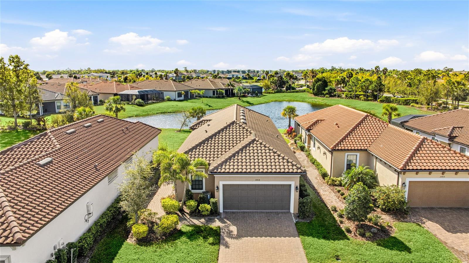 Image 2 of 78 For 10414 Inglenook Terrace