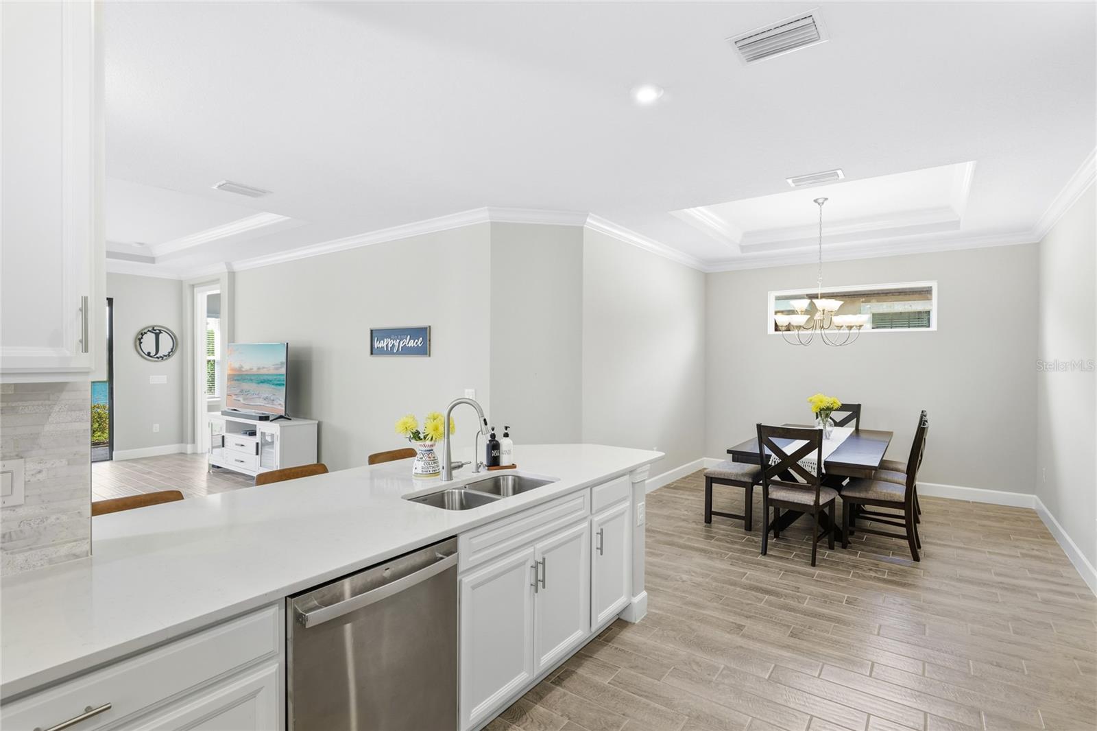 Image 21 of 78 For 10414 Inglenook Terrace