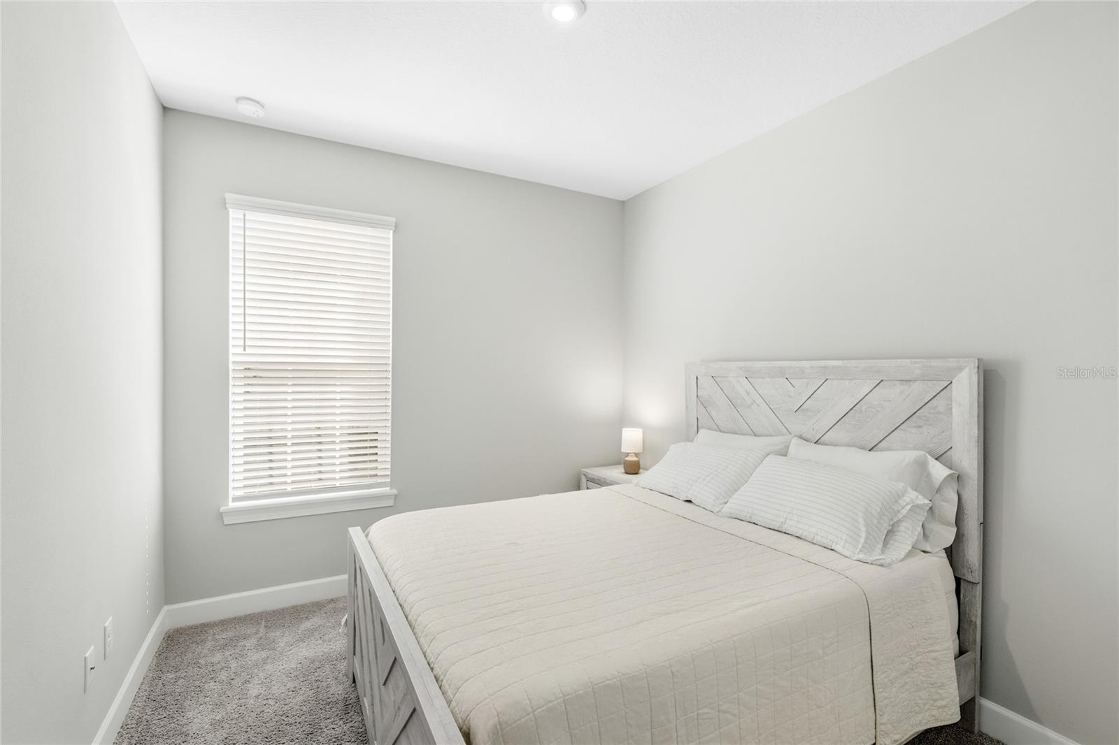 Image 33 of 78 For 10414 Inglenook Terrace