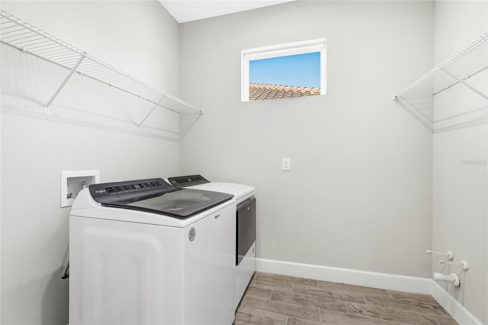 Image 38 of 78 For 10414 Inglenook Terrace