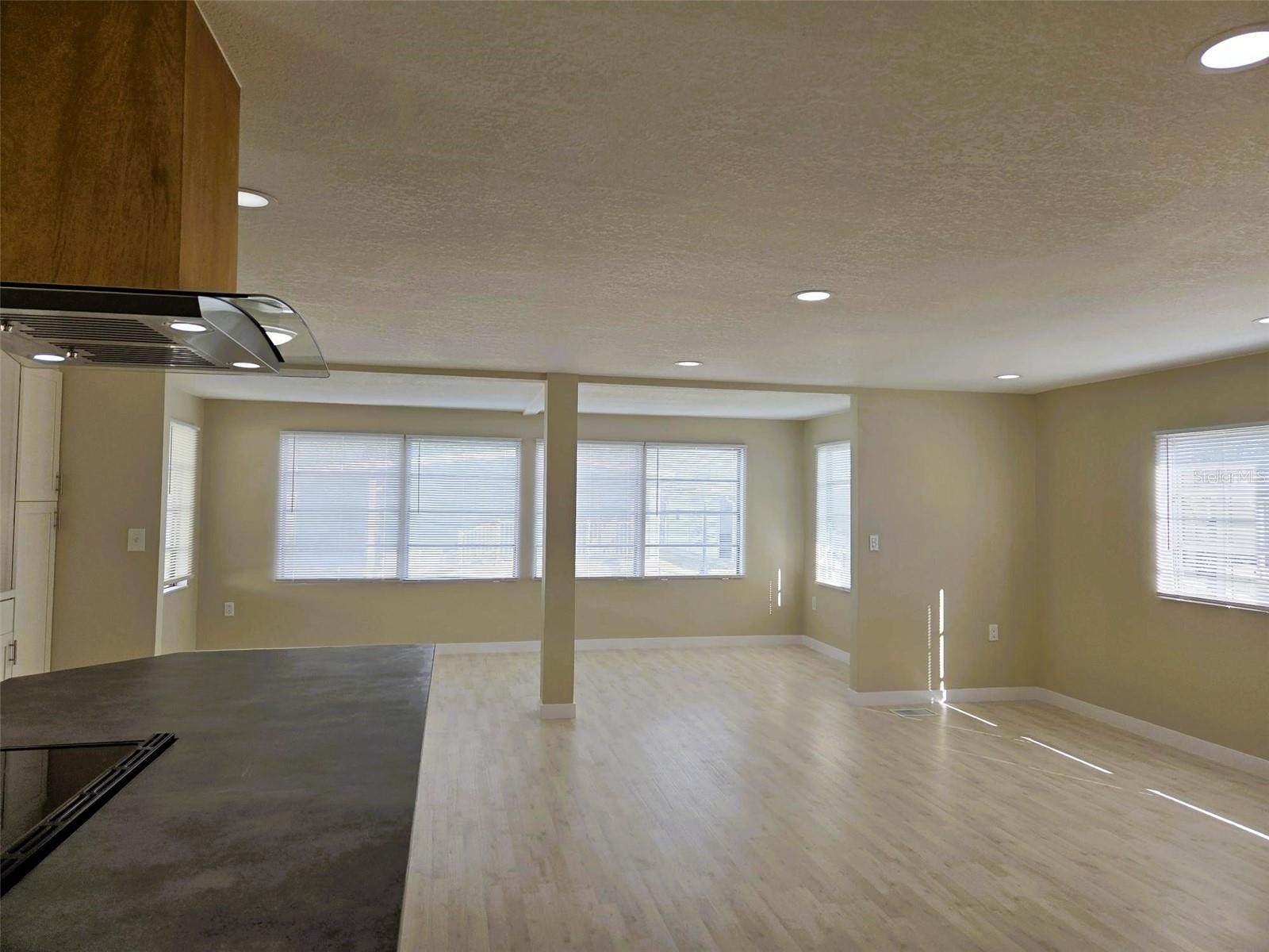 Image 17 of 51 For 3224 Aspen Terrace