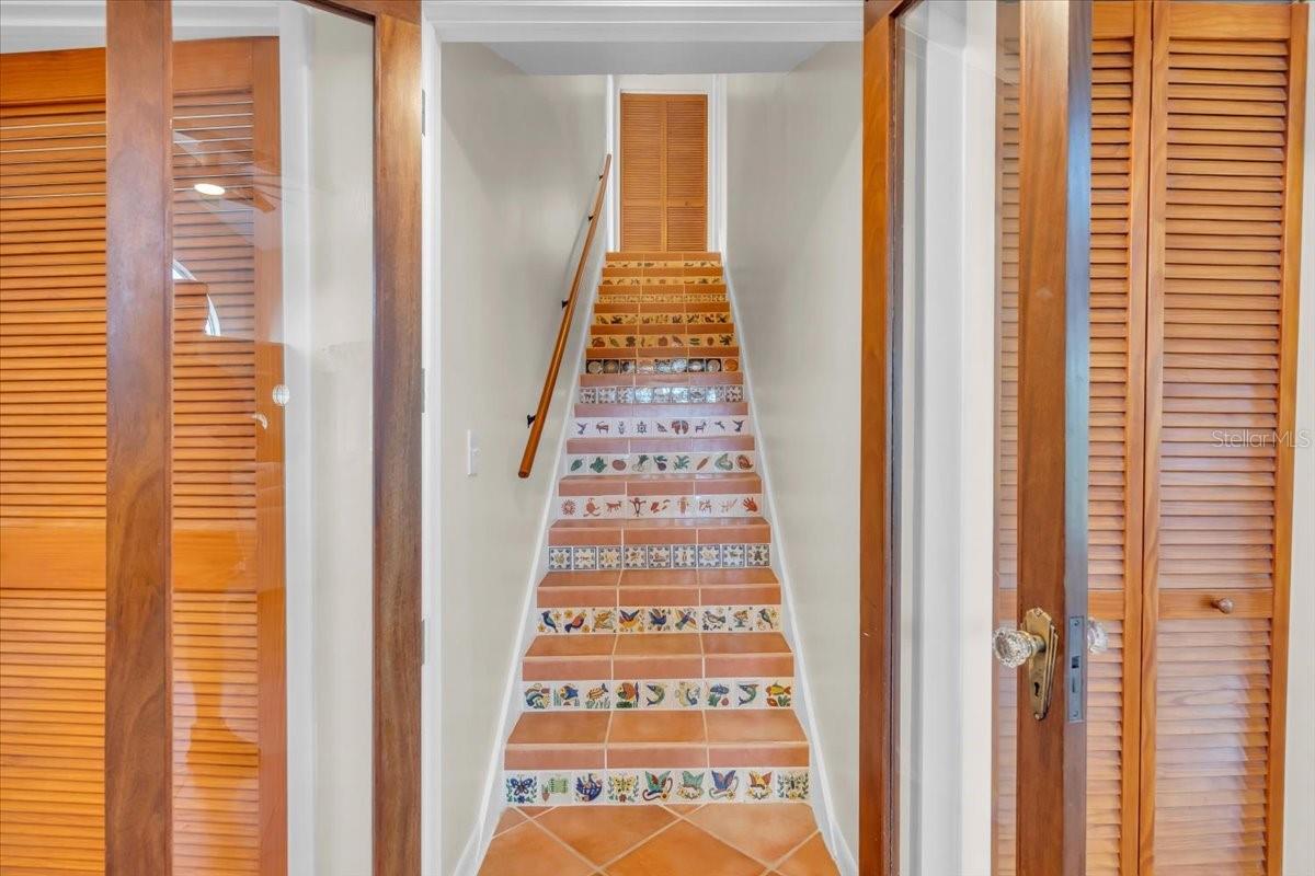 Image 27 of 90 For 1015 Bayshore Drive