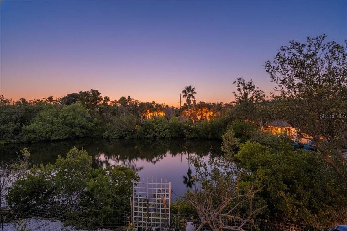 Image 86 of 90 For 1015 Bayshore Drive