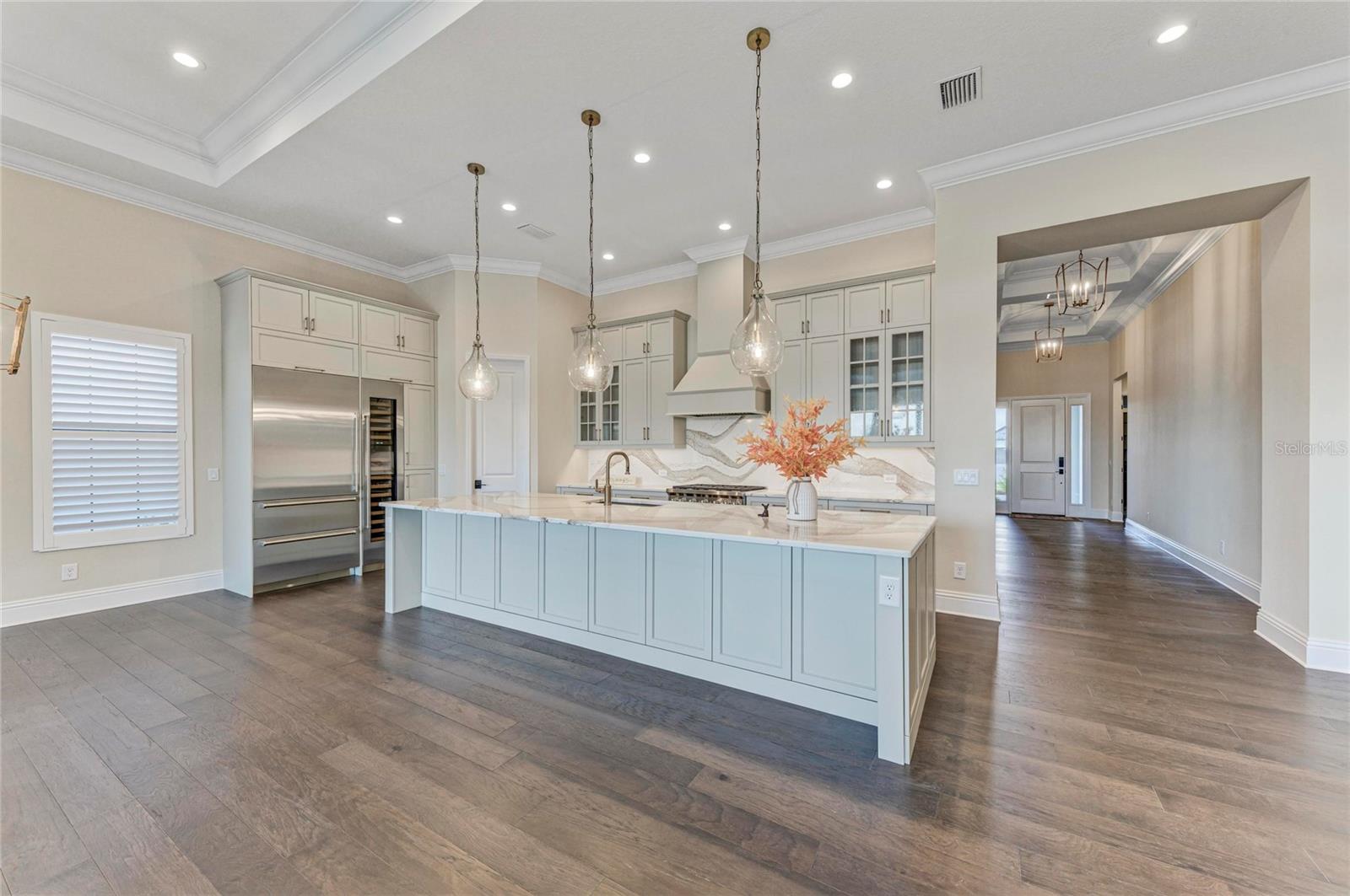 Image 14 of 77 For 6221 Isla Del Ray Avenue