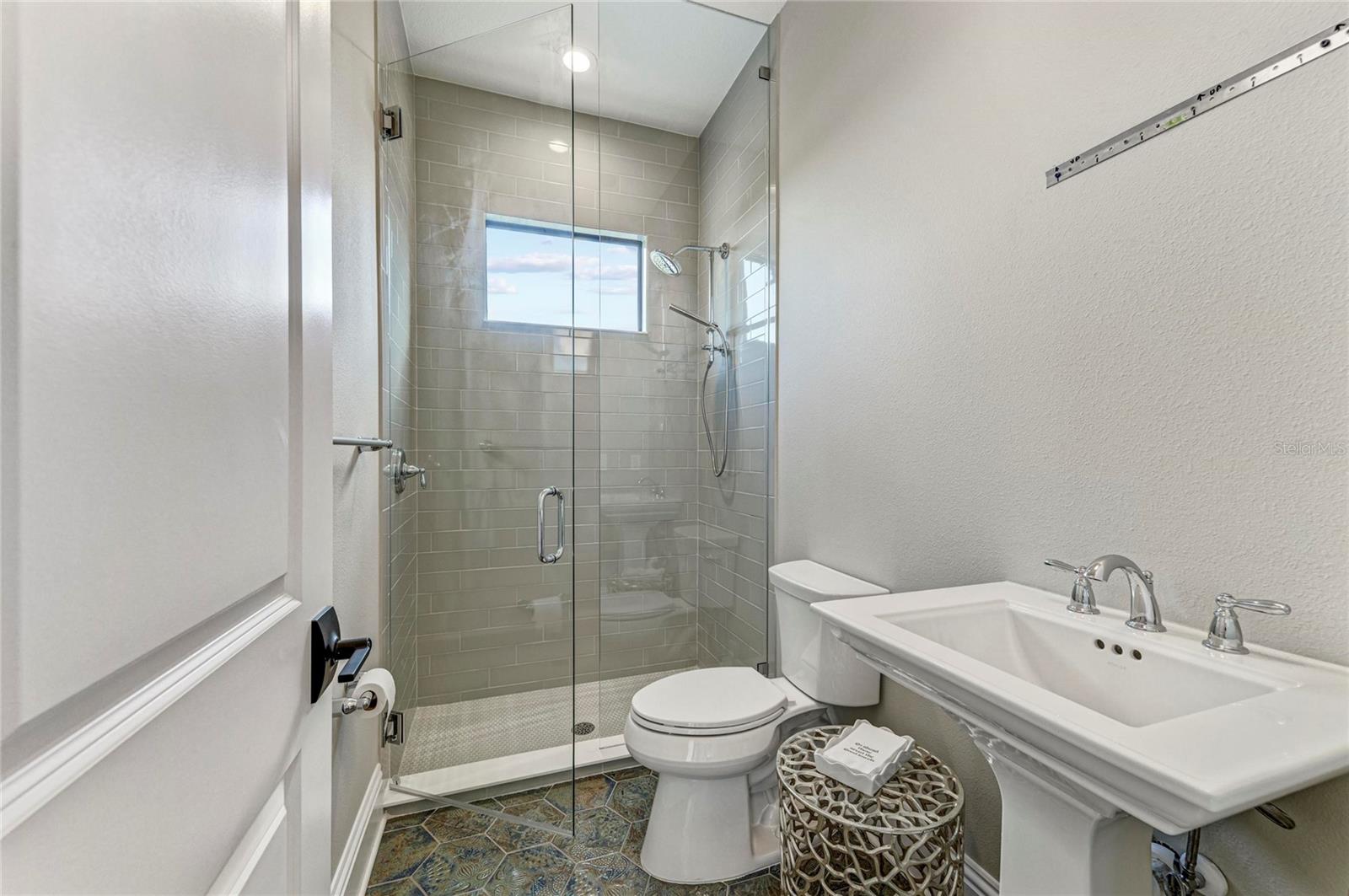 Image 24 of 77 For 6221 Isla Del Ray Avenue