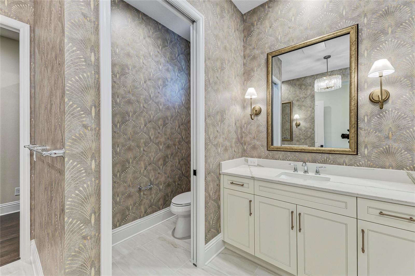 Image 39 of 77 For 6221 Isla Del Ray Avenue