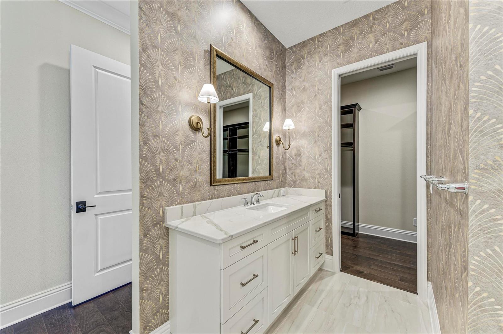 Image 40 of 77 For 6221 Isla Del Ray Avenue