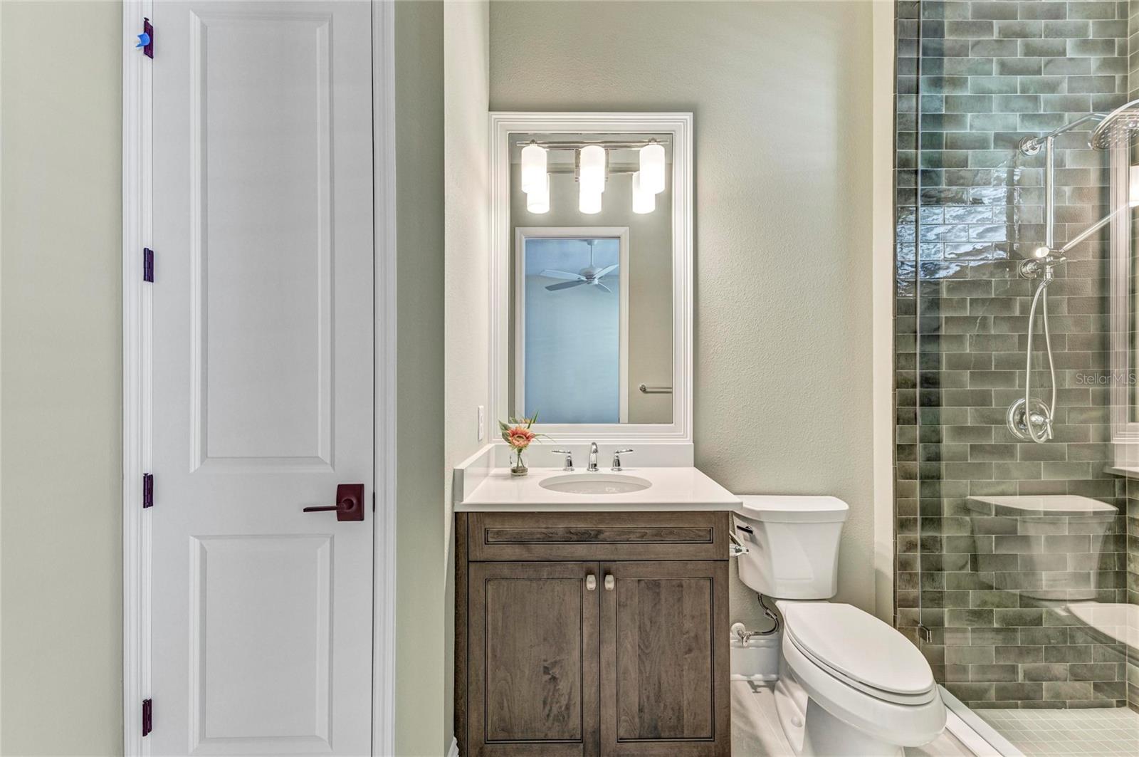 Image 47 of 77 For 6221 Isla Del Ray Avenue