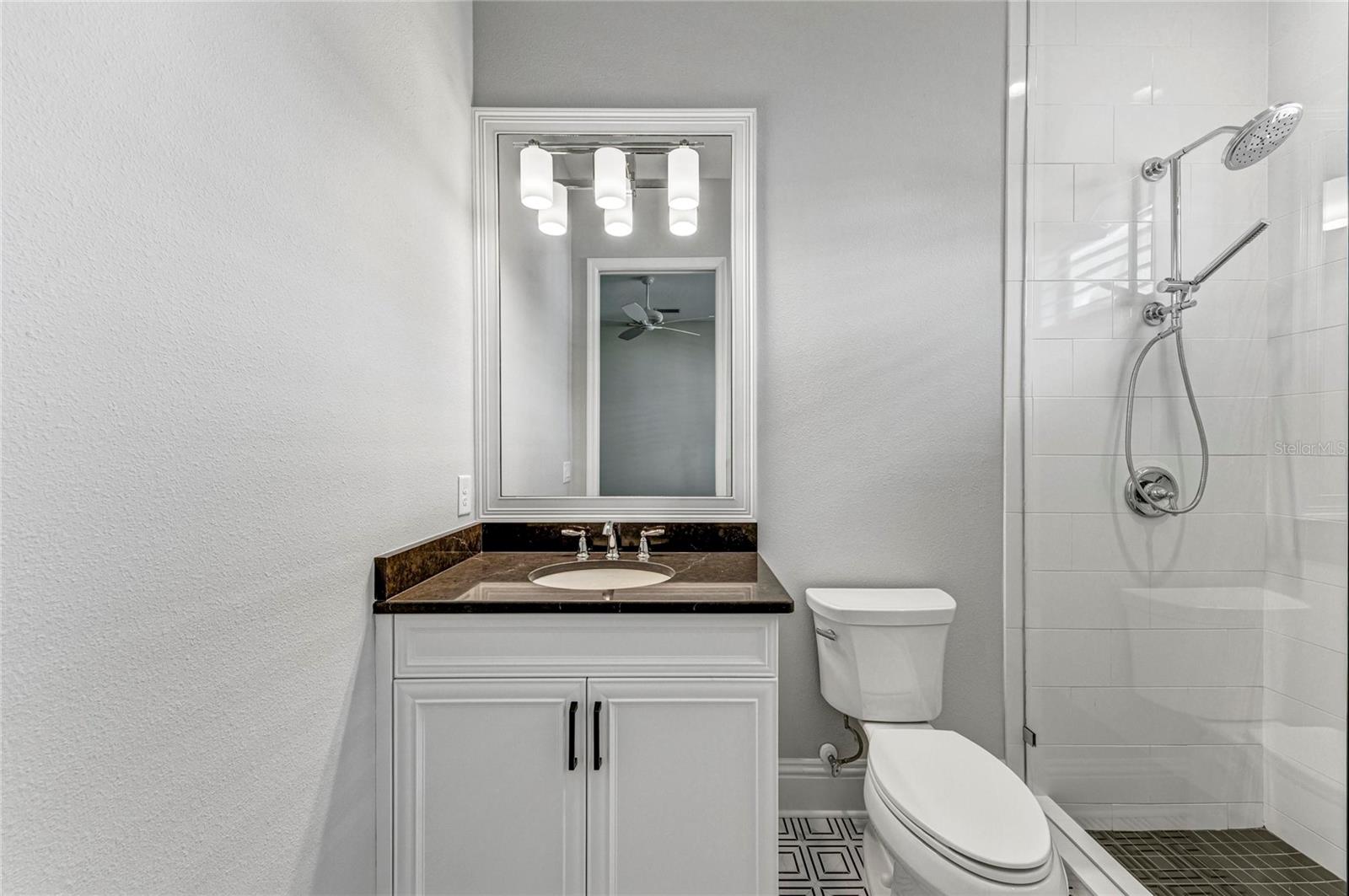 Image 49 of 77 For 6221 Isla Del Ray Avenue