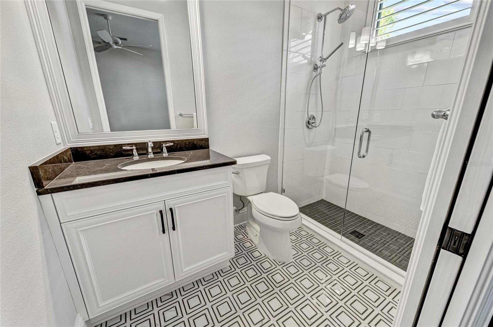 Image 50 of 77 For 6221 Isla Del Ray Avenue