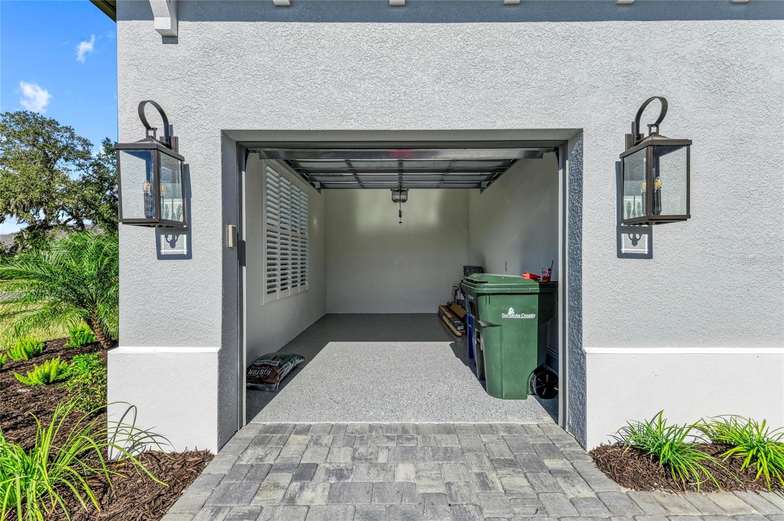 Image 67 of 77 For 6221 Isla Del Ray Avenue