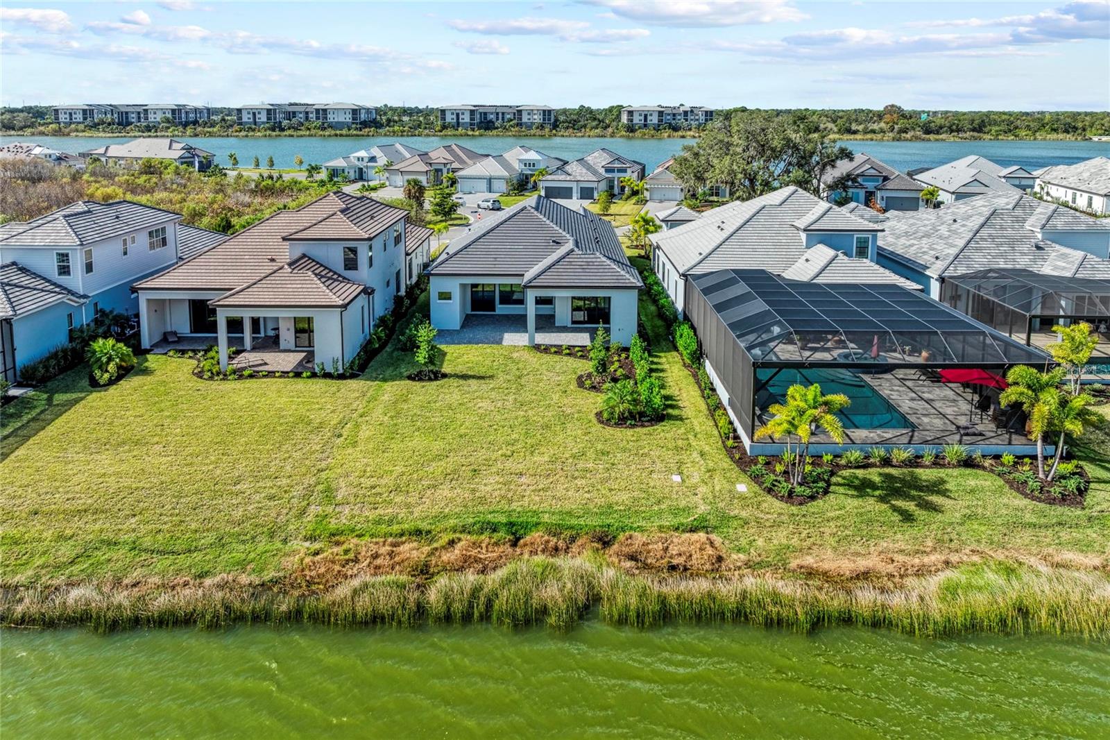 Image 68 of 77 For 6221 Isla Del Ray Avenue