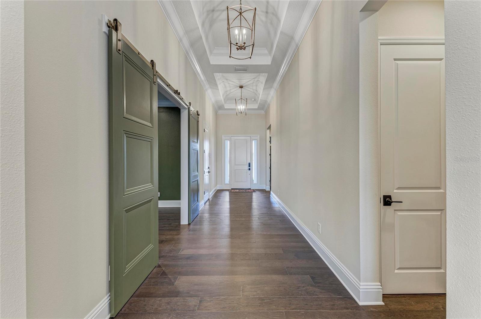 Image 8 of 77 For 6221 Isla Del Ray Avenue