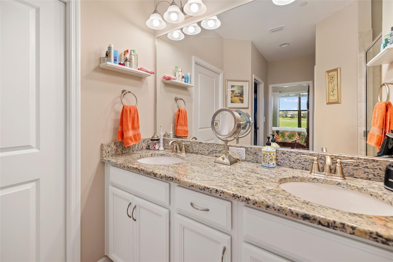 Image 17 of 77 For 13725 Messina Loop 104