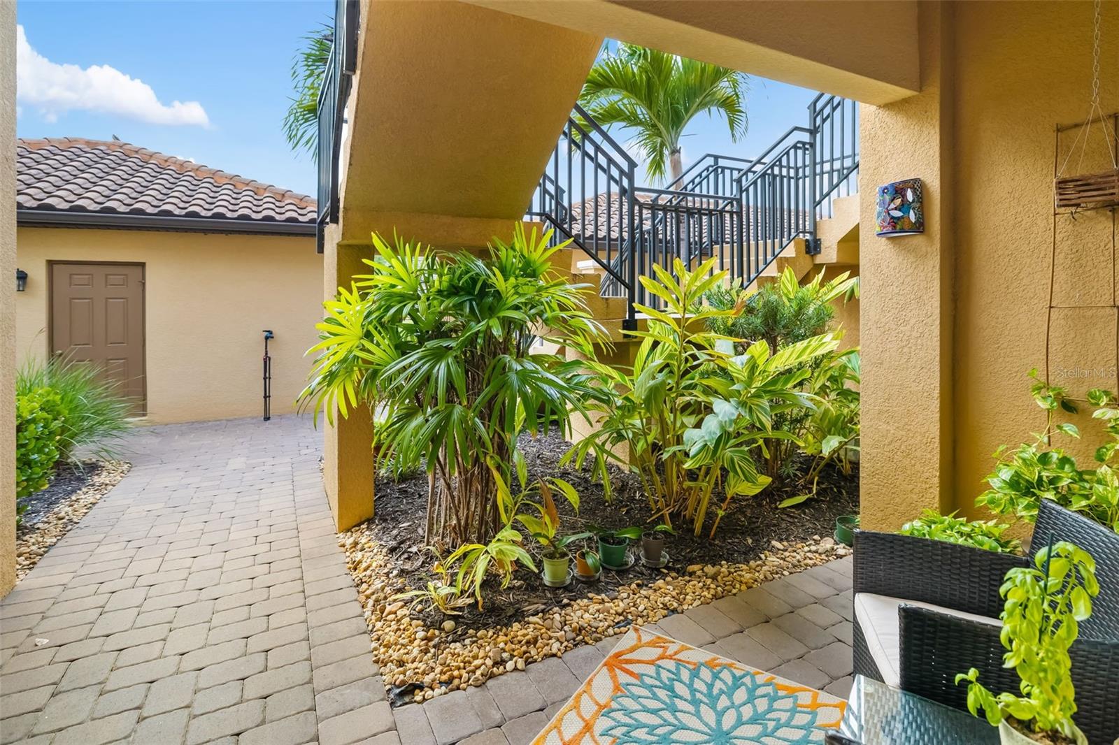 Image 32 of 77 For 13725 Messina Loop 104