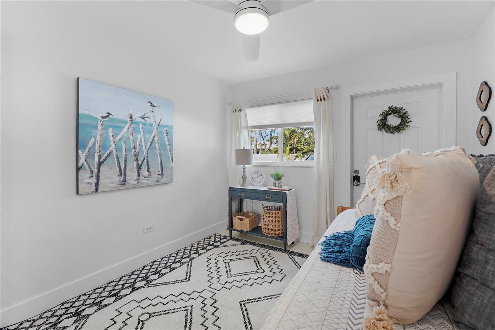 Image 32 of 54 For 137 Avenida Messina 2