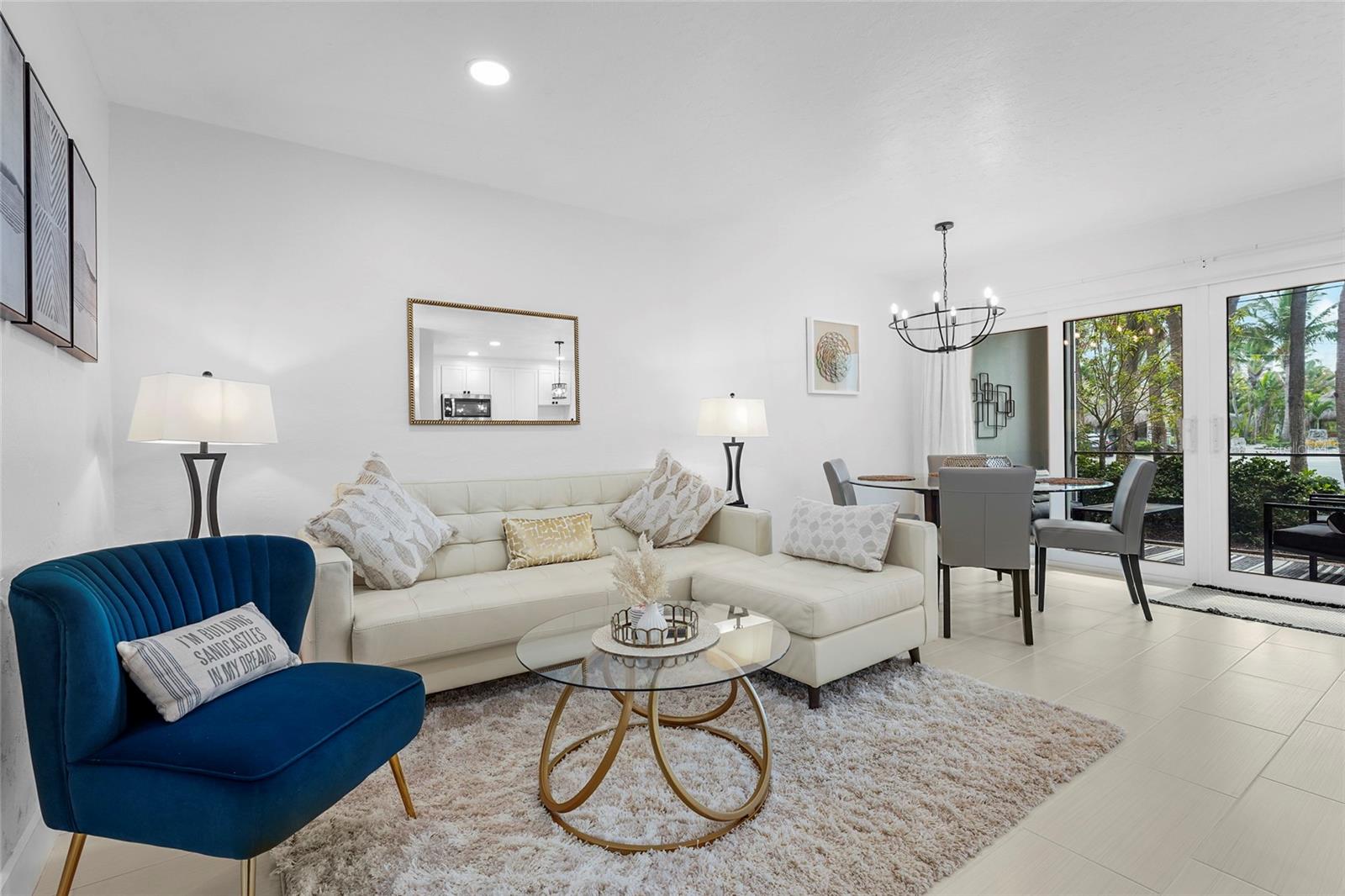 Image 4 of 54 For 137 Avenida Messina 2