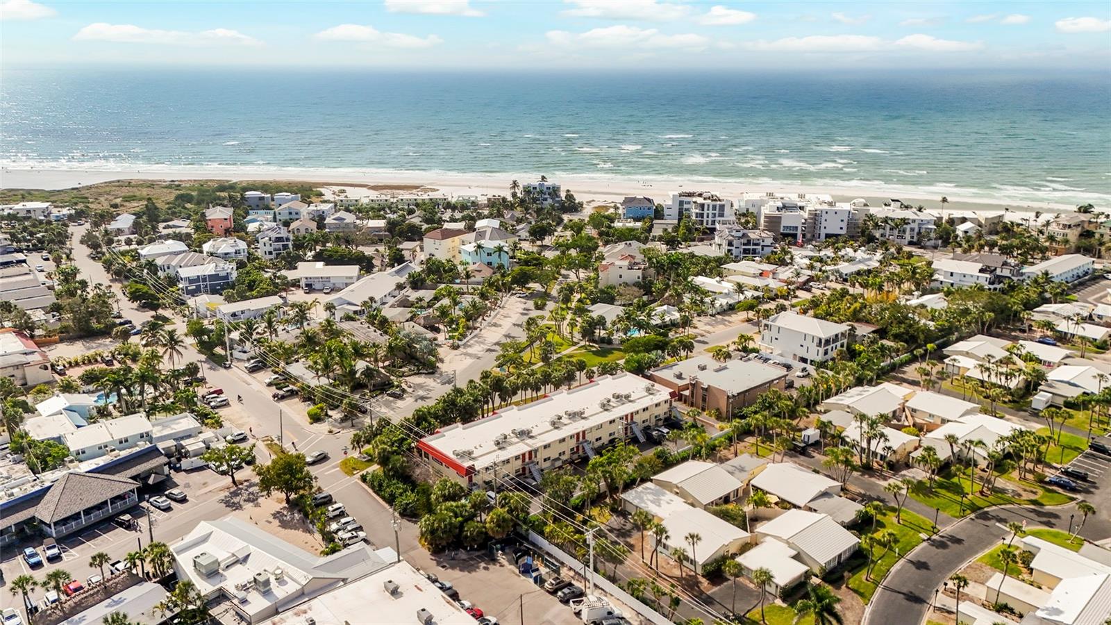 Image 43 of 54 For 137 Avenida Messina 2